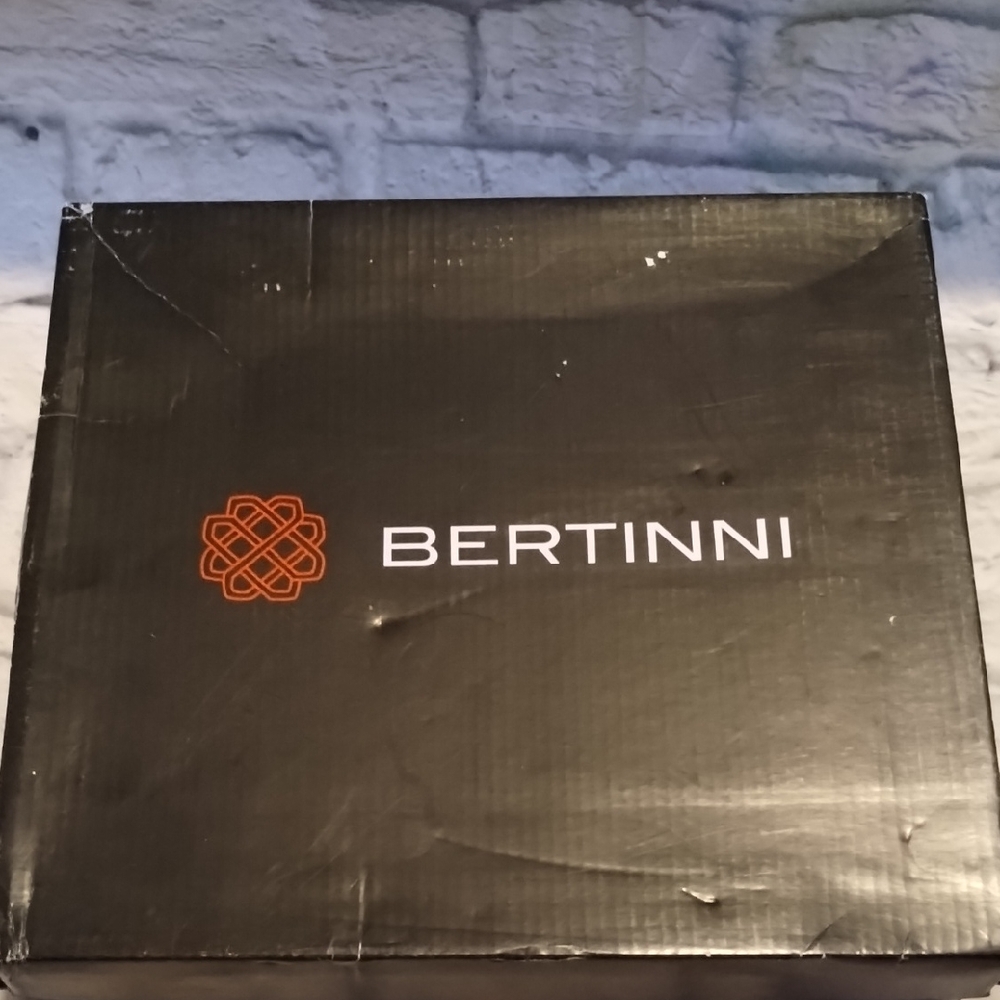 Bertinni Women's 5.5 Black Single Strap Heels Classic - Picture 4 of 7